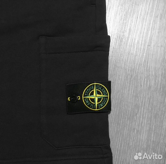 Шорты бермуды Stone Island черные