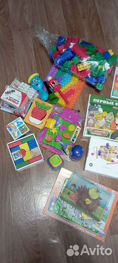 Пакет игрушек