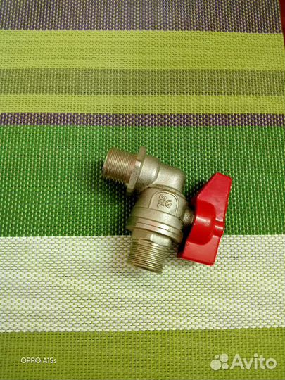 Вентиль шаровый угловой