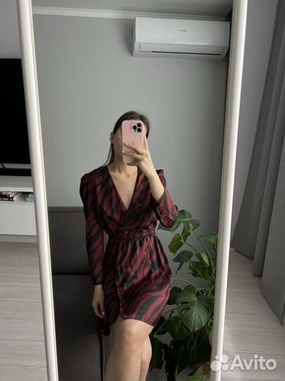 Платье Zara