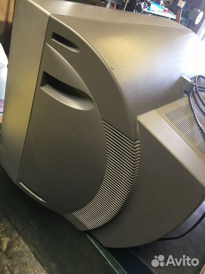 Телевизор samsung