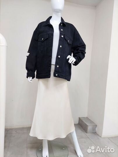 Джинсовая куртка женская