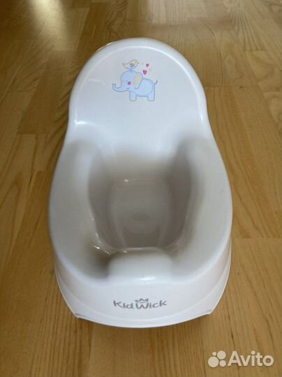 Горшок детский большой новый