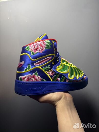 Кроссовки Adidas x Jeremy Scott Wings 0.1