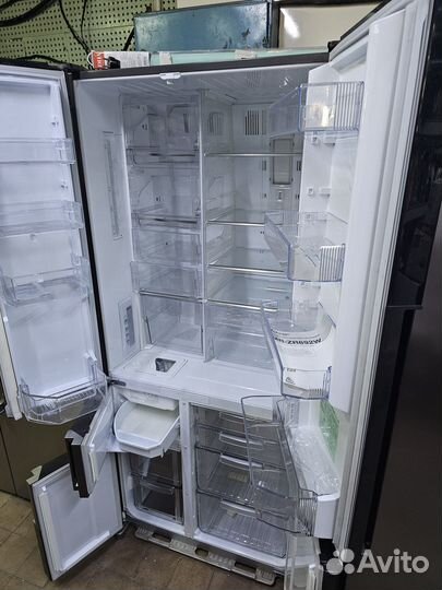 Холодильник Mitsubishi Electric