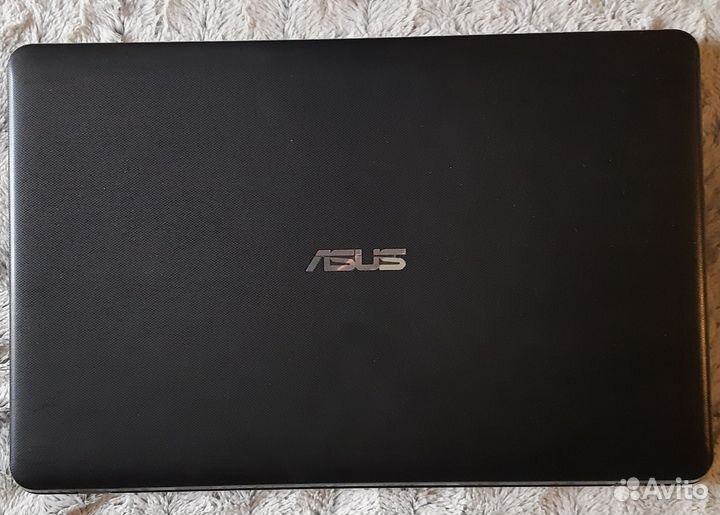 Ноутбук Asus