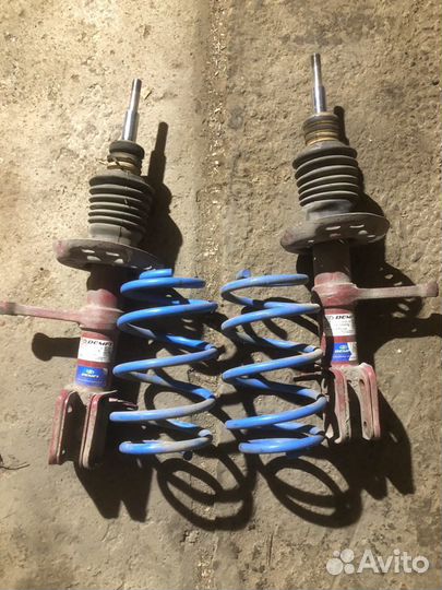 Продам стойки с пружинами