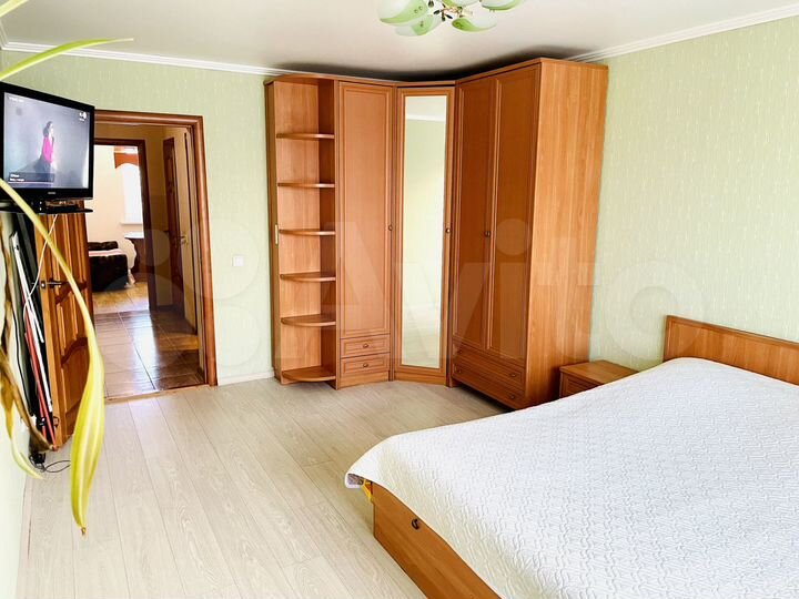 2-к. квартира, 74 м², 7/10 эт.