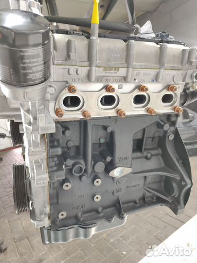 Двигатель CLR Volkswagen Jetta 6 1.6 Бензин