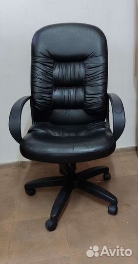 Компьютерное кресло руководителя бу
