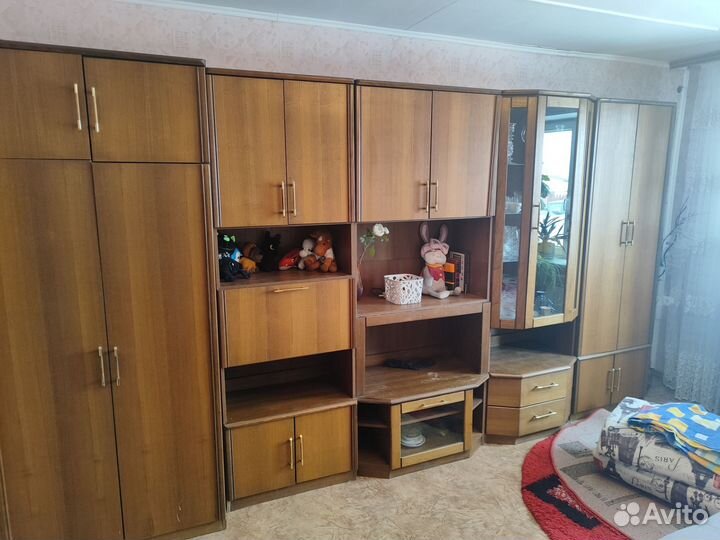 Стенка в гостиную бу