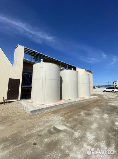 Емкость для воды пластиковая