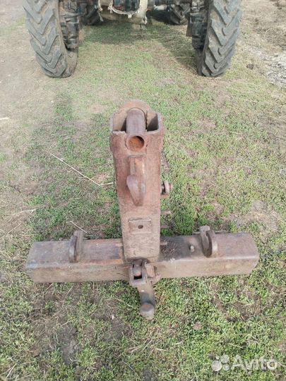 Сцепка на навеску трактора