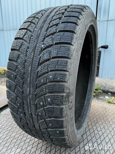Gislaved Nord Frost 5 225/45 R17 94T