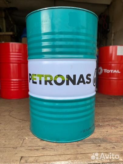 Моторное масло Petronas Syntium 5000 XS 5W-30