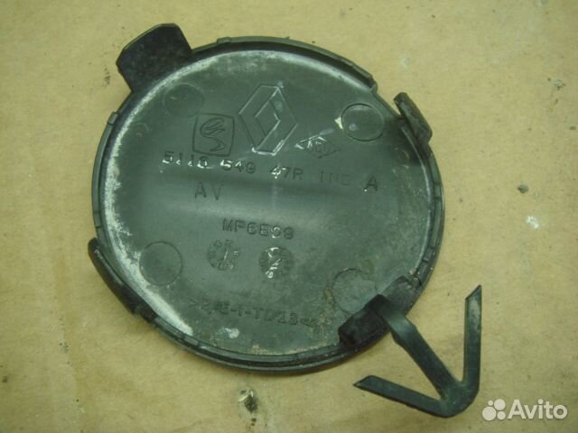 Рено Доккер Заглушка в передний бампер Dokker 12-н