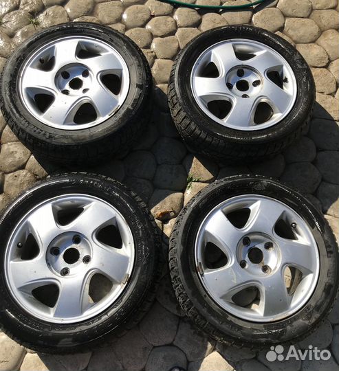 Kormoran Stud Extreme 205/55 R16 94T