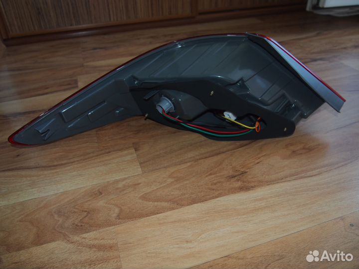 Фонари задние левый и правый на Hyundai Solaris