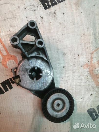 Натяжитель ремня грм Volkswagen Golf 6 2009-2016