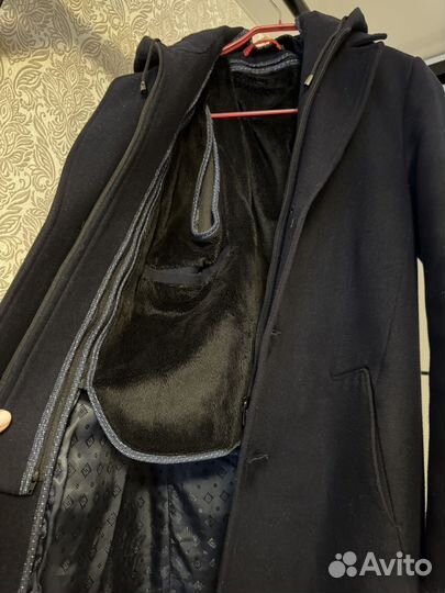 Пальто мужское с капюшоном