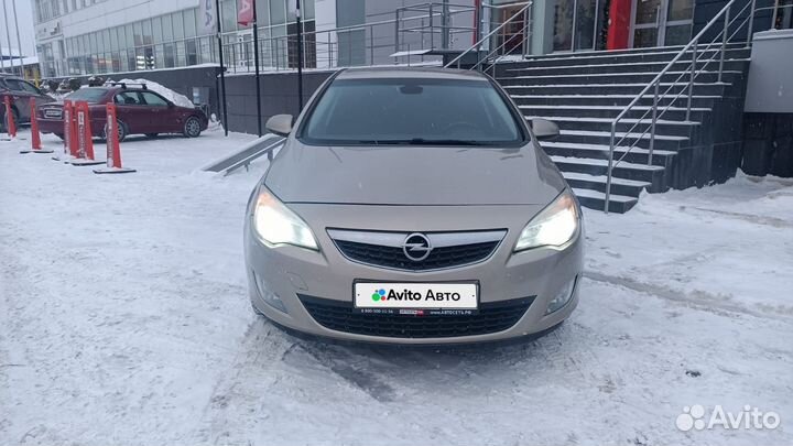 Opel Astra 1.6 AT, 2012, 176 300 км
