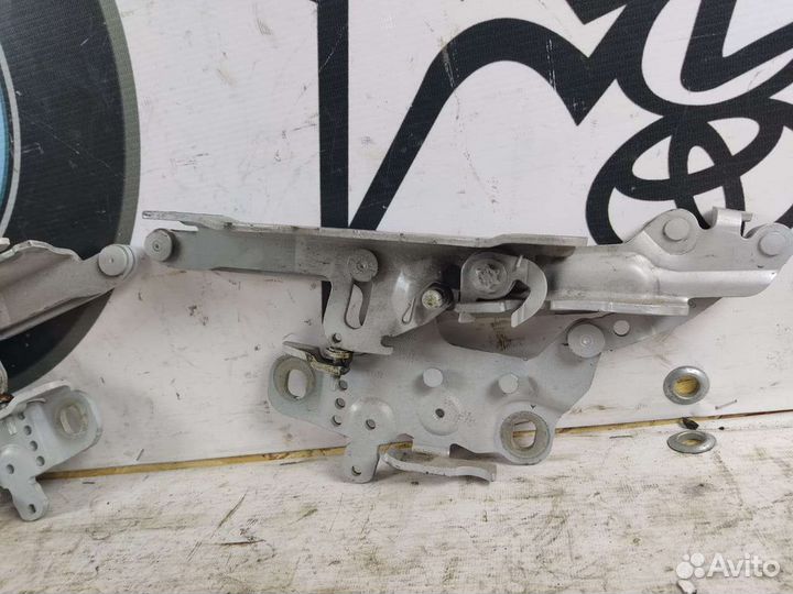 Петли капота BMW 3 f30