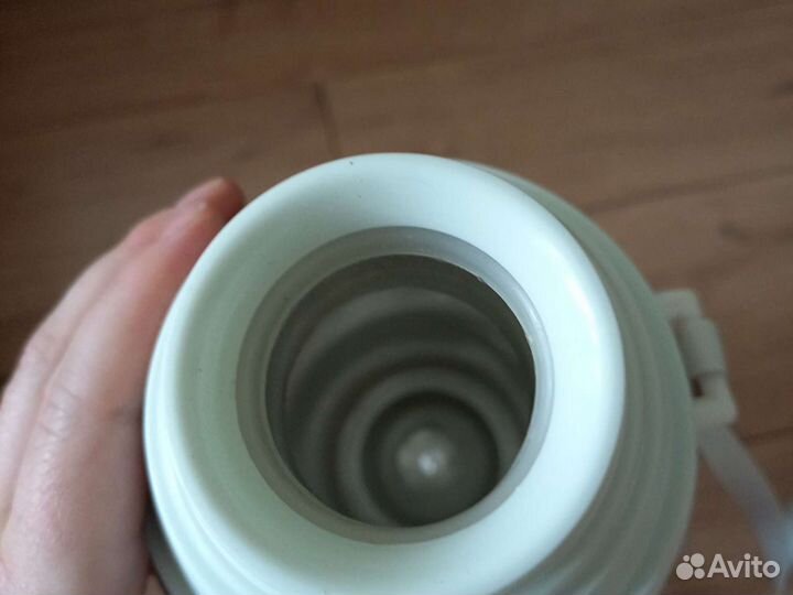 Термос новый 1,5л Индия