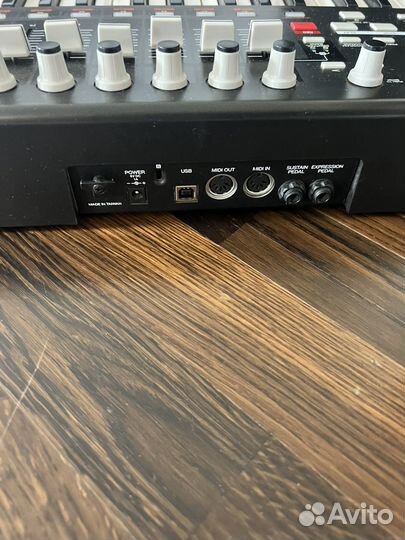Midi клавиатура akai mpk49