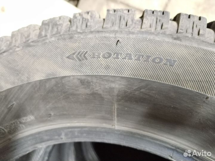 Firestone Ice Cruiser 7 215/65 R16 98T