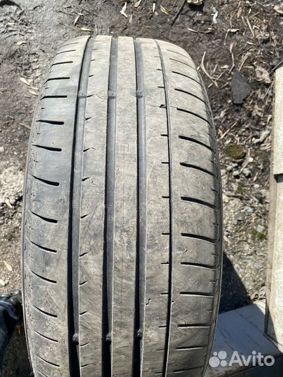 Продаю шины летние nexen 235/65 R17