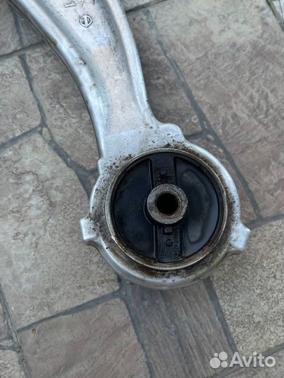 Рычаг передний левый Nissan Teana J32