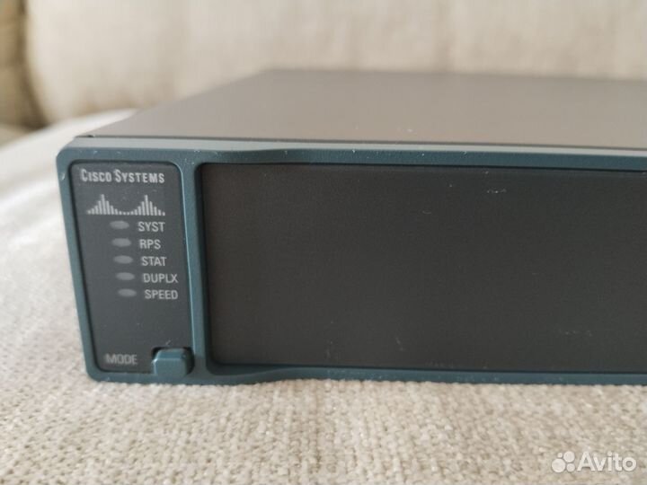 Коммутатор Cisco Catalyst WS-C2960-24TC-L