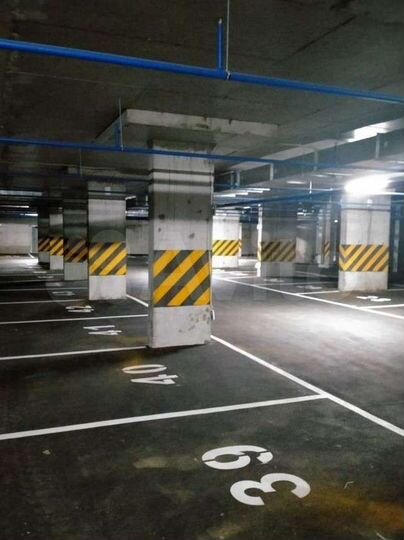 Машиноместо, 15 м²