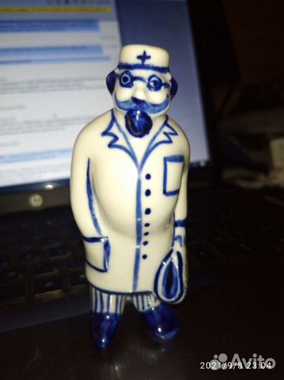 Статуэтка гжель