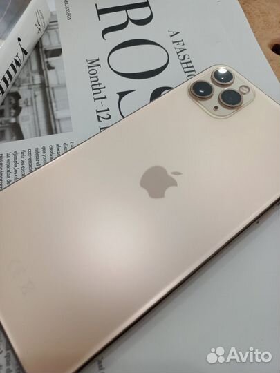 iPhone 11 pro max 256 гб золотистый