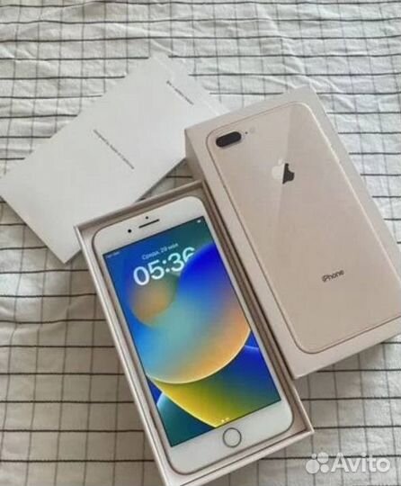 iPhone 8 Plus, 64 ГБ