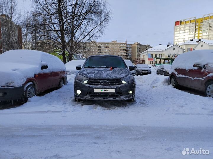 LADA Granta 1.6 МТ, 2021, 50 000 км