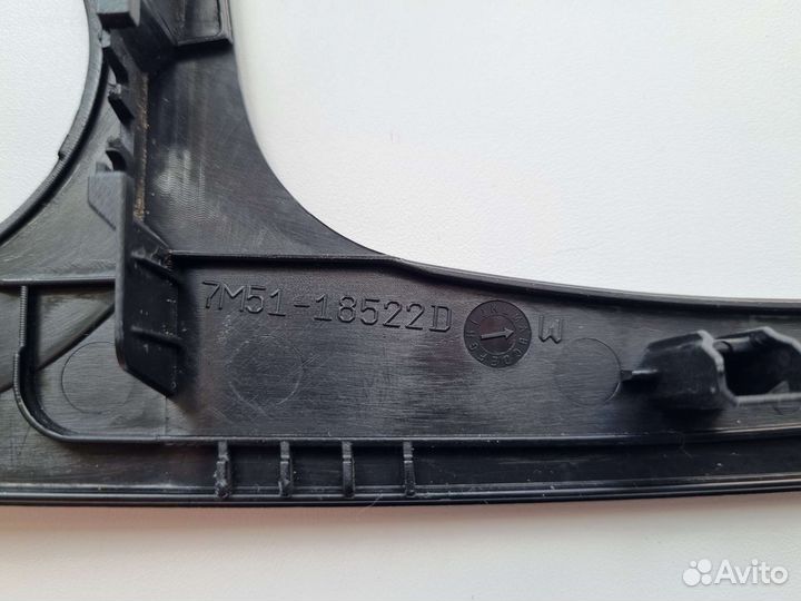 Рамка магнитолы ford focus 2