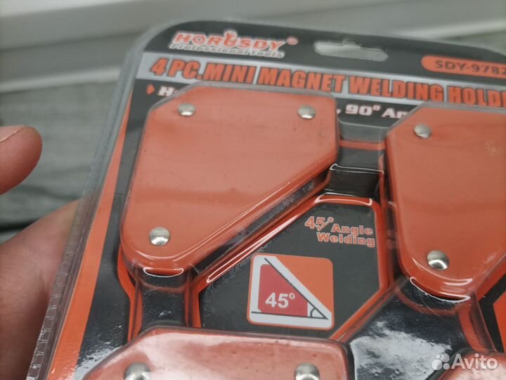 Mini magnet welding holders