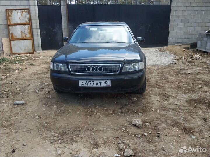 Розбираю Ауди а8 на запчасти