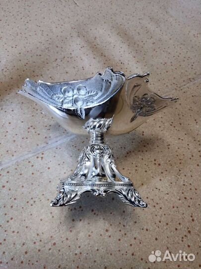 Посуда стальная с никель-серебряным покрытием