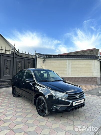 LADA Granta 1.6 МТ, 2019, 110 000 км