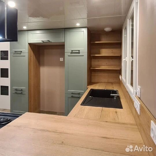 Кухонный гарнитур угловой