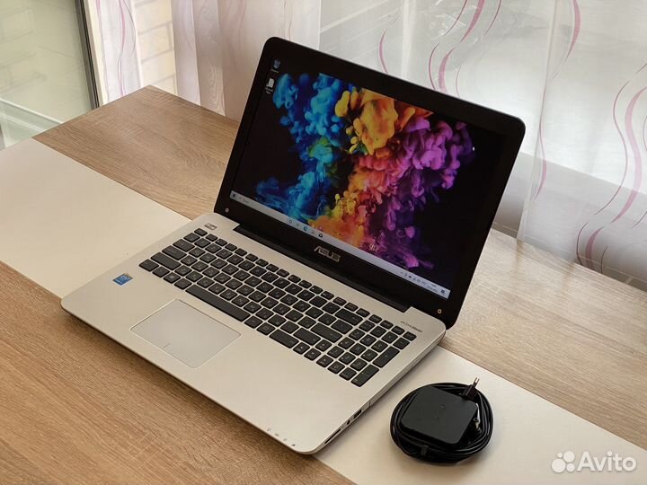 Asus Core i5 ссд 5.00гб/озу 8гб как новый в Идеале