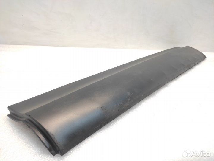 Накладка двери передняя левая Land Rover Discovery