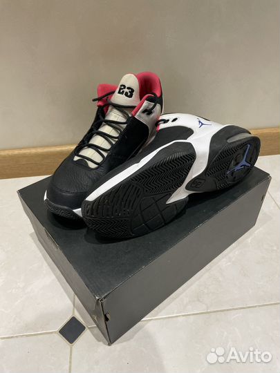 Кроссовки Jordan Max Aura 3