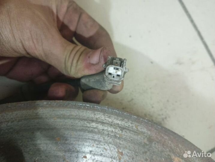 Кулак поворотный передний правый Nissan Qashqai I