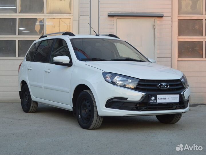 LADA Granta 1.6 МТ, 2020, 31 750 км