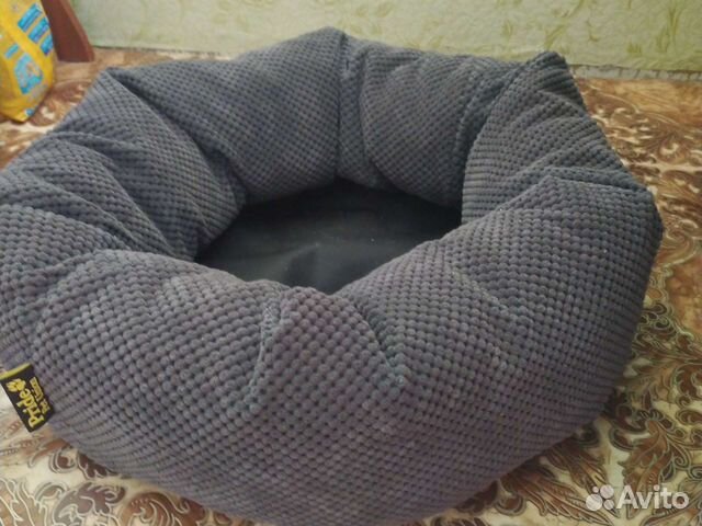 Лежанка для собак