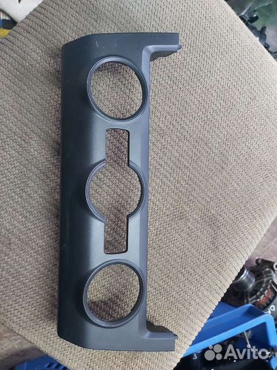 Накладка блока климата Шкода Октавия